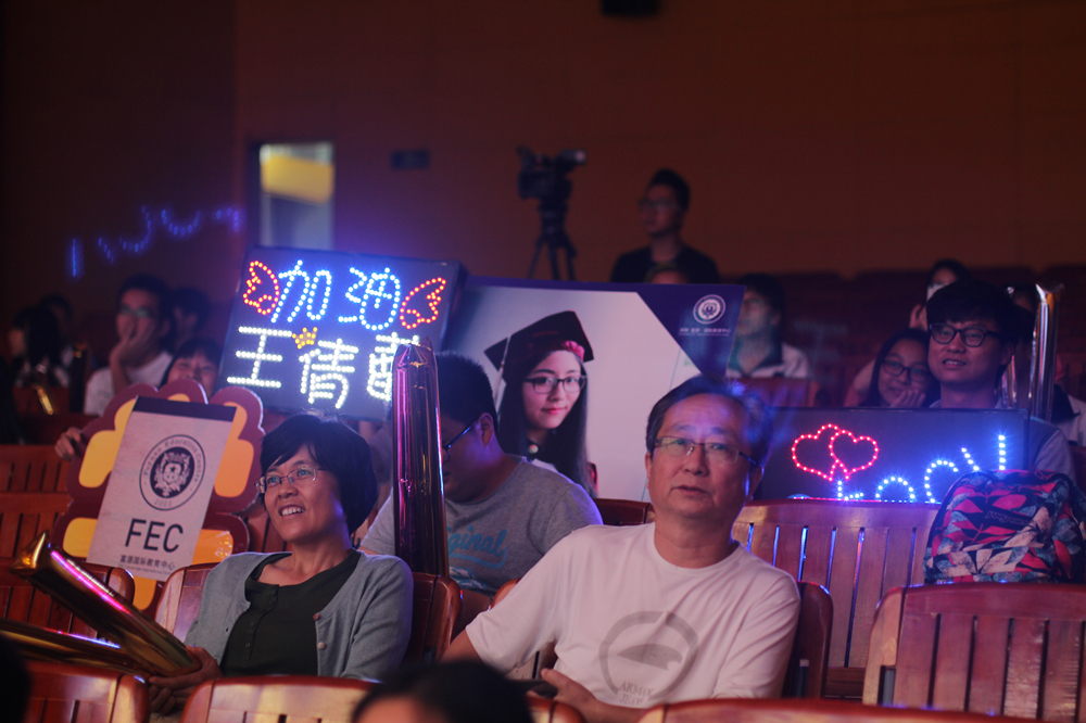 【校园星计划】演员海选决赛完美收官,深圳学生风雨无阻:原文配图 2