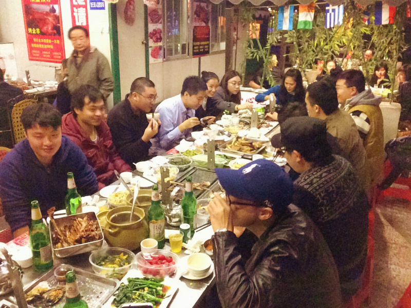乐享全羊盛宴!深度视界员工圣诞福利聚餐活动:原文配图 3