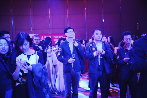 深度视界鼎力赞助的年度盛典之“新海归小时代造梦之夜”:原文配图 6